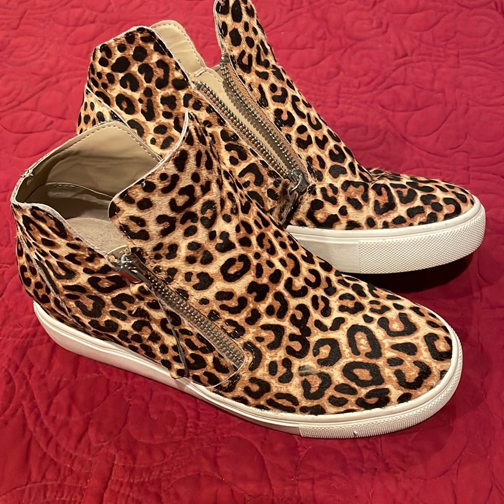 Steve Madden wedges